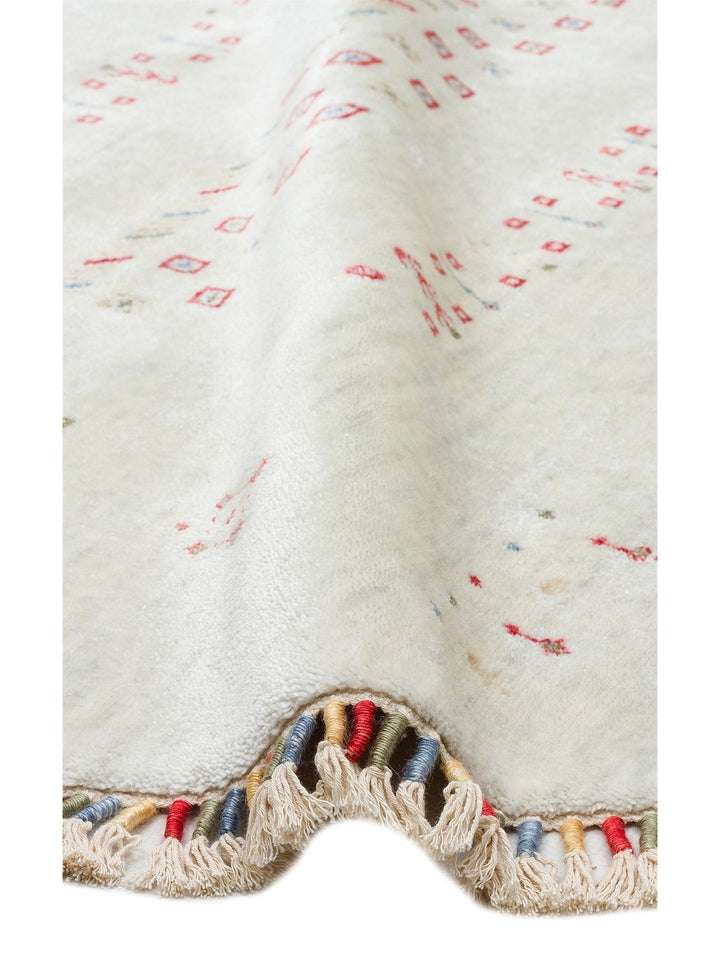 Oushak Carnaval %100 Naturel Kolay Temizlenir El Emeğiyle Üretilen TENCEL™ Modern Uşak Halısı 06 BEIGE Q - Carpetdocia