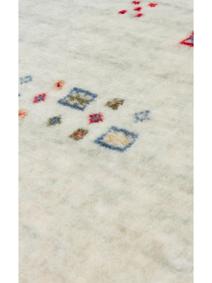 Oushak Carnaval %100 Naturel Kolay Temizlenir El Emeğiyle Üretilen TENCEL™ Modern Uşak Halısı 06 BEIGE Q - Carpetdocia