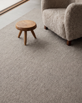 Tappeto tessuto a mano in misto lana, poliestere e cotone della serie Agra DARK STONE