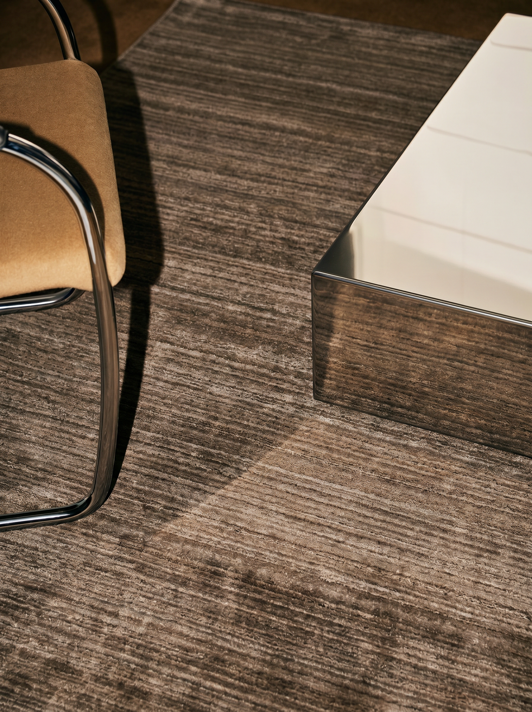 Amore Plus Serie Viskose- und Baumwollmischung handgewebter Teppich BROWN XW