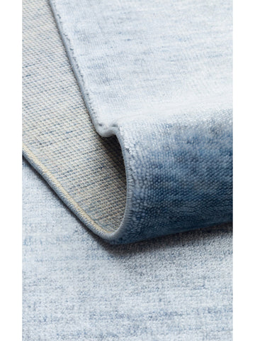 Brasilia El Emeğiyle Üretilen Modern Sade Şık TENCEL™ Özel Kara Tezgah Halısı PLAIN SKY BLUE - Carpetdocia
