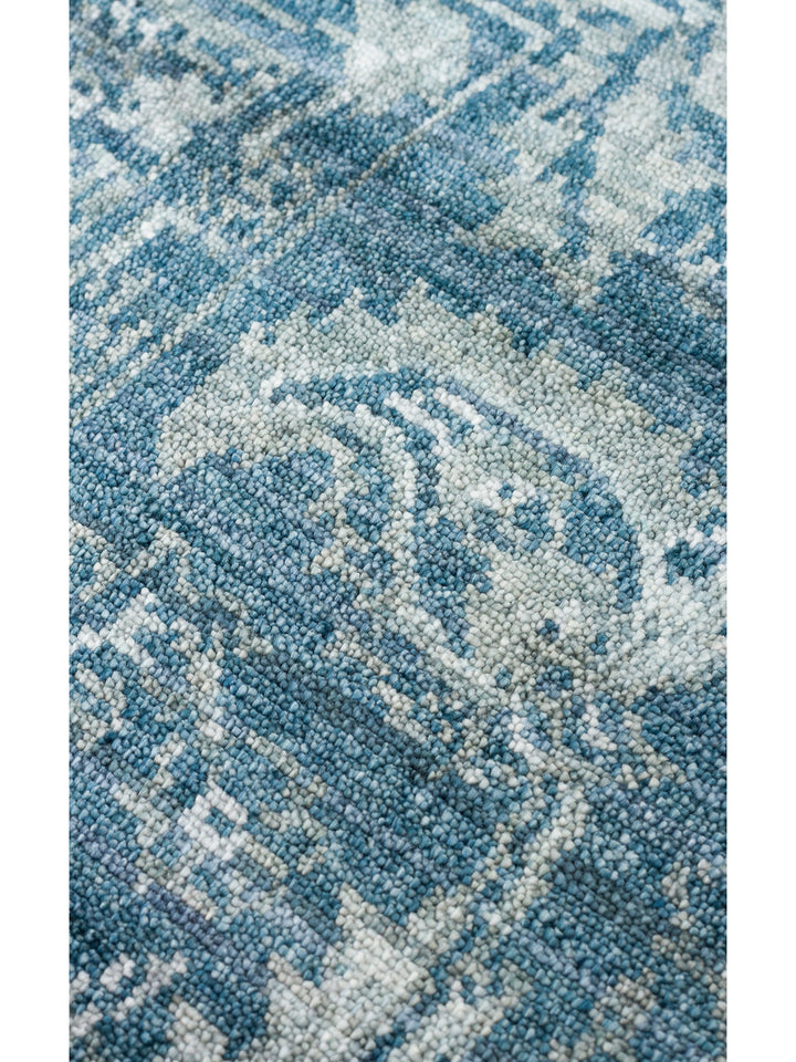 Çırağan %100 Naturel Özel Işıltılı El Emeği ile Özel Tezgahlarda Üretilen Tensel Uşak Halısı 02 NAVY - Carpetdocia