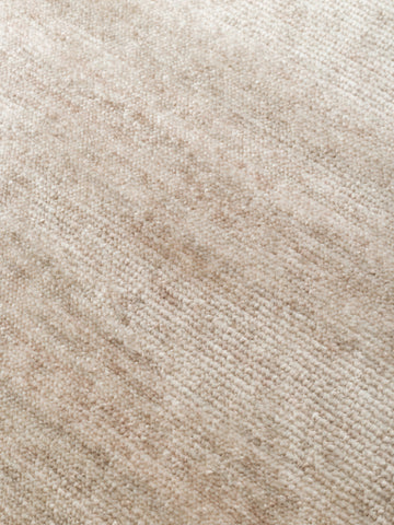 Victoria %100 TENCEL™ Lyocell El Emeği ile Üretilen Halı DESERT SAND doku detayı